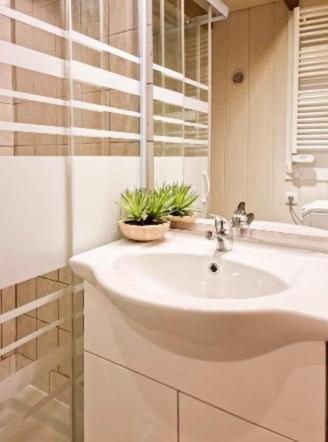 Le Venitien - Vieille Ville D'Annecy - Majord'Home Экстерьер фото
